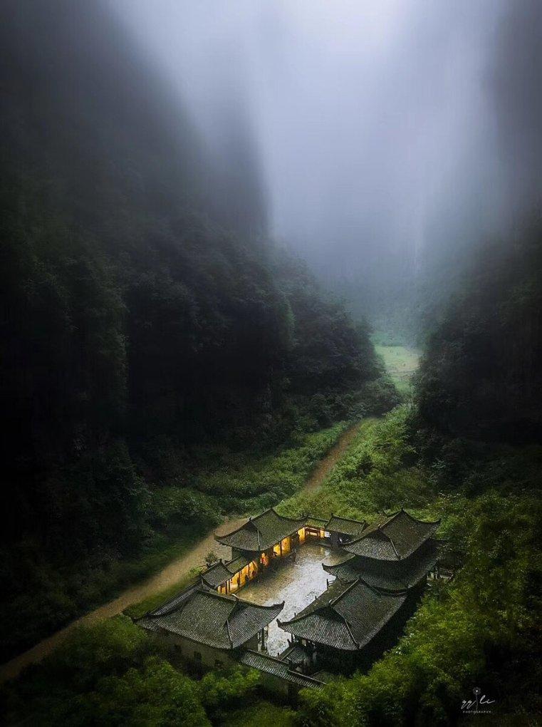 瓦伦托塔